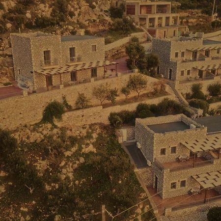 Onar Mani Suites Неон-Оитилон Экстерьер фото