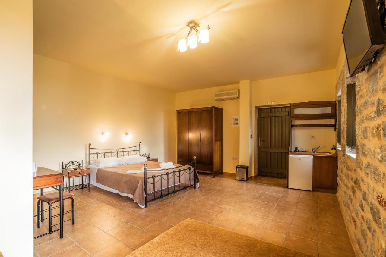 Onar Mani Suites Неон-Оитилон Экстерьер фото